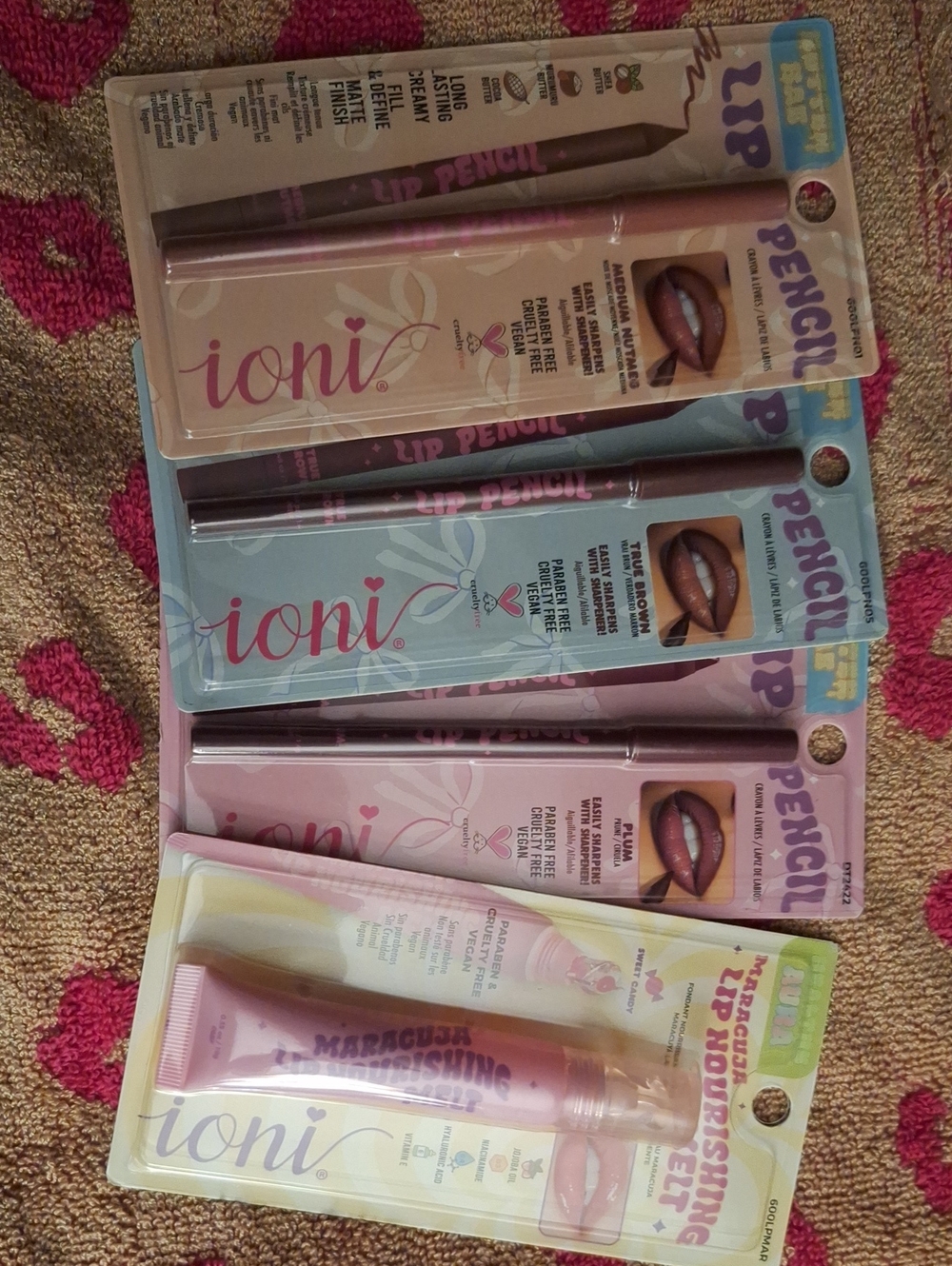 ioni Lip Pencil & Nourishing Lip Gloss Set - Pink and Brown Shades